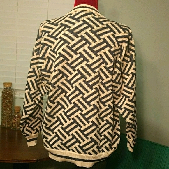 Perry Ellis Portfolio Knitted Cardigan - Picture 2 of 7